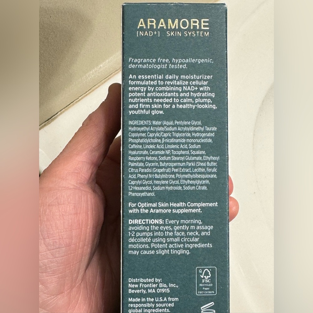Aramore skin energizing set NIB - Picture 7 of 9